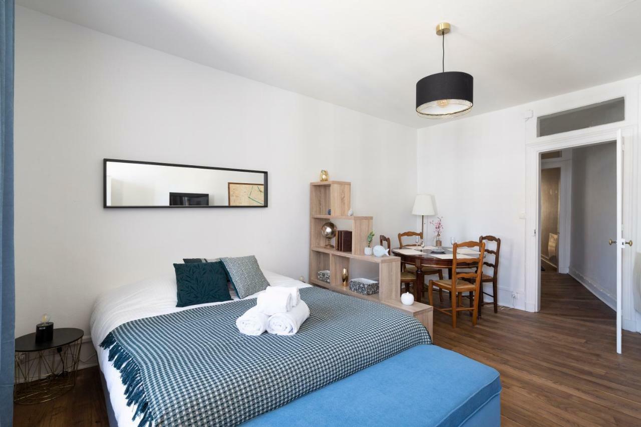 Saint Germain - Appt Dans Le Centre De Rennes Apartment Exterior foto